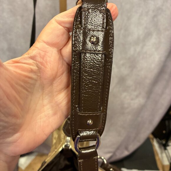 Coach Ashley Signature Satchel - Picture 6 of 13